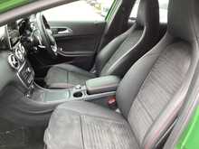 Mercedes-Benz A Class A200d AMG Line Premium - U44065