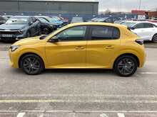 Peugeot 208 PureTech Active Premium + - U44069