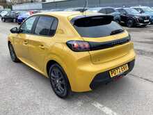 Peugeot 208 PureTech Active Premium + - U44069