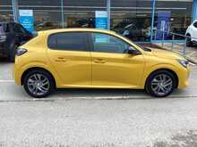 Peugeot 208 PureTech Active Premium + - U44069