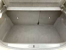 Peugeot 208 PureTech Active Premium + - U44069