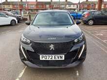 Peugeot 2008 PureTech Active Premium + - U44070