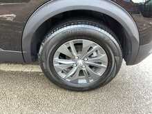 Peugeot 2008 PureTech Active Premium + - U44070