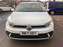 Volkswagen Polo TSI Life - U44079