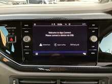 Volkswagen Polo TSI Life - U44079