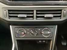 Volkswagen Polo TSI Life - U44079