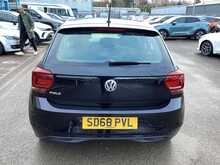 Volkswagen Polo EVO SE - U44088