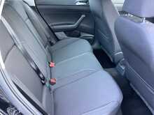 Volkswagen Polo EVO SE - U44088