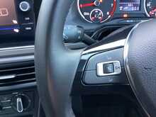 Volkswagen Polo EVO SE - U44088