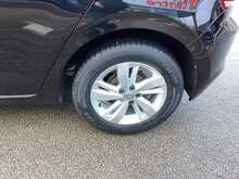 Volkswagen Polo EVO SE - U44088