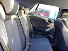 Audi Q2 TDI Sport - U44105