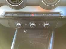 Audi Q2 TDI Sport - U44105