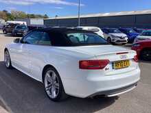 Audi S5 TFSI V6 - U44112