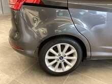 Ford B-Max Titanium - U44123