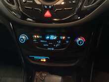 Ford B-Max Titanium - U44123