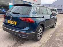 Volkswagen Tiguan TSI Active - U44126
