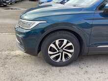 Volkswagen Tiguan TSI Active - U44126