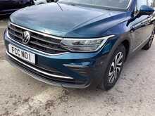 Volkswagen Tiguan TSI Active - U44126