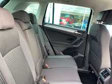 Volkswagen Tiguan TSI Active - U44126