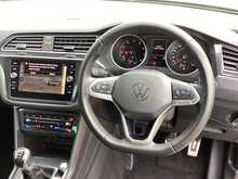 Volkswagen Tiguan TSI Active - U44126