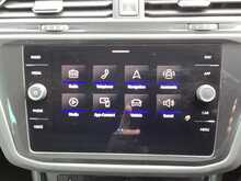 Volkswagen Tiguan TSI Active - U44126