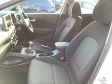 Hyundai KONA T-GDi MHEV SE Connect - U44127