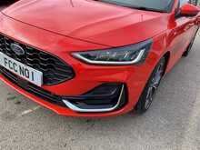 Ford Focus T EcoBoost ST-Line Vignale - U44135