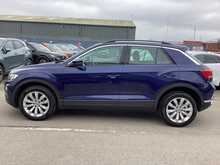 Volkswagen T-Roc TDI SE - U44144