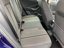 Volkswagen T-Roc TDI SE - U44144