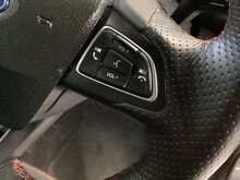 Ford EcoSport T EcoBoost ST-Line - U44145