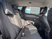 Peugeot 308 SW PureTech Allure - U44168