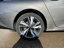 Peugeot 308 SW PureTech Allure - U44168