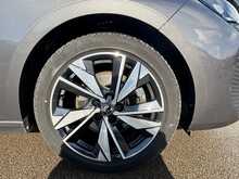 Peugeot 308 SW PureTech Allure - U44168