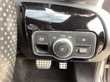 Mercedes-Benz CLA CLA180 AMG Line - U44182