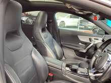 Mercedes-Benz CLA CLA180 AMG Line - U44182