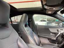 Mercedes-Benz CLA CLA180 AMG Line - U44182