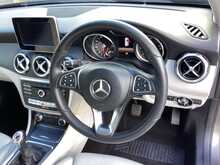 Mercedes-Benz GLA Class GLA200d SE - U44185