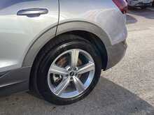 Audi e-tron Technik - U44200