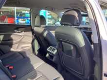 Audi e-tron Technik - U44200