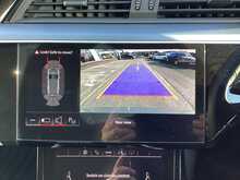 Audi e-tron Technik - U44200