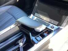 Audi e-tron Technik - U44200