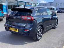 Kia Niro First Edition - U44212