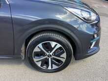Kia Niro First Edition - U44212