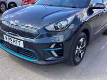 Kia Niro First Edition - U44212