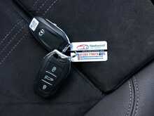 Vauxhall Crossland Turbo Ultimate - U44225