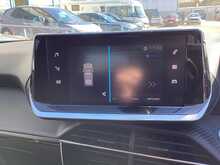 Peugeot E-2008 Active Premium + - U44230