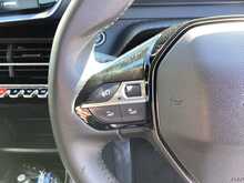 Peugeot E-2008 Active Premium + - U44230