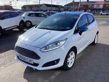 Ford Fiesta T EcoBoost Zetec White Edition - U44236