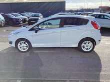 Ford Fiesta T EcoBoost Zetec White Edition - U44236