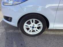 Ford Fiesta T EcoBoost Zetec White Edition - U44236